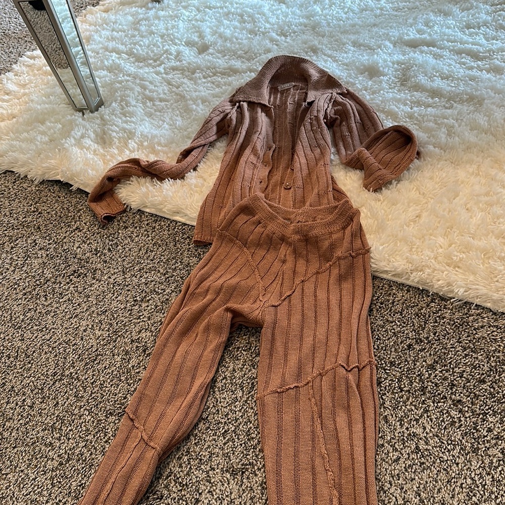 RUVE 2 piece Set Worn Once